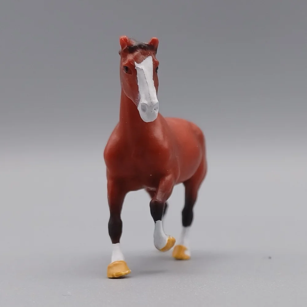 Breyer Mini Whinnies Millie - Picture 3 of 5